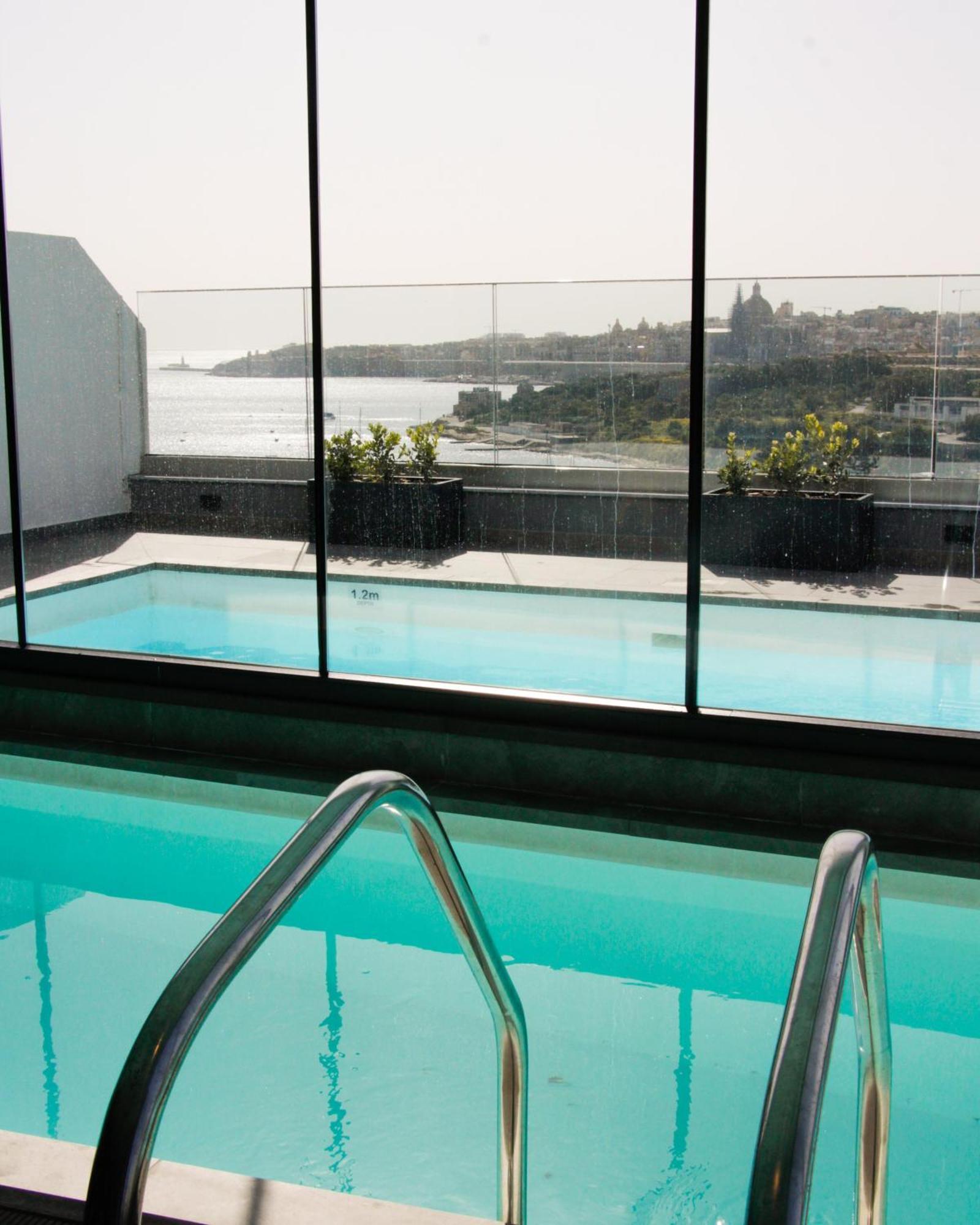 Verdi Gzira Promenade Luaran gambar